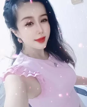 小鱼儿丝足按摩