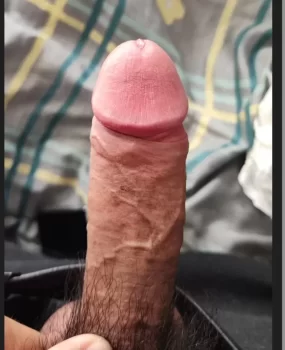 追求刺激，为喜欢被舔的女士服务