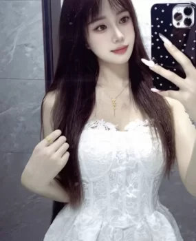 粉嫩极品模特兼职