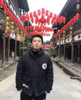 第一次下海的小哥哥