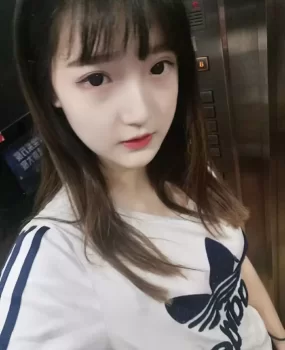 大学生兼职，00后的小仙女