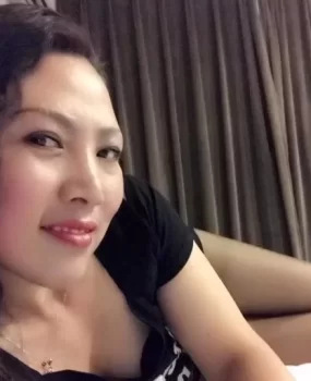 体验33岁极品熟女