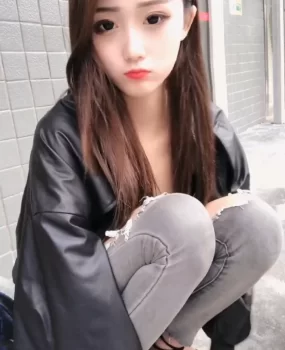 10月15号验证一个据说是学生的兼职美女