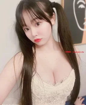 长沙新人兼职，清纯小迷妹，水多逼紧，配合度号高